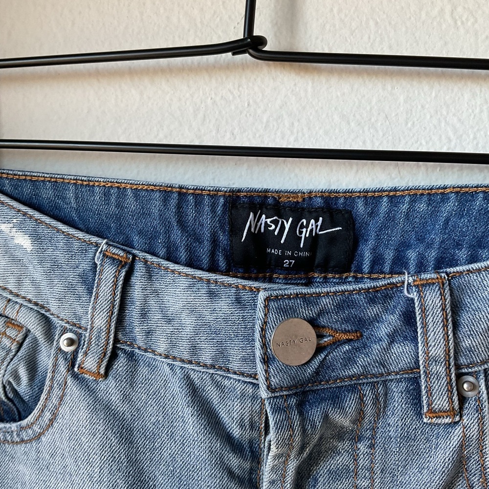 Nasty Gal Distressed Denim Boyfriend Jeans - Picture 3 of 5